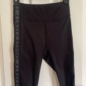 Savage X Fenty leggings